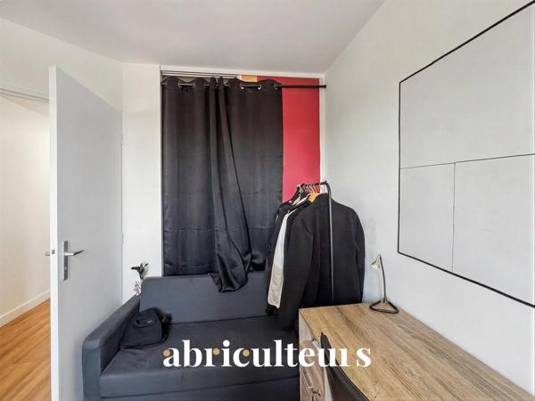 Appartement duplex 78 m² 4 pièces en vente à Villeneuve-la-Garenne Avenue du Ponant (92390)