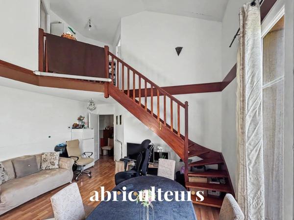 Appartement duplex 78 m² 4 pièces en vente à Villeneuve-la-Garenne Avenue du Ponant (92390)