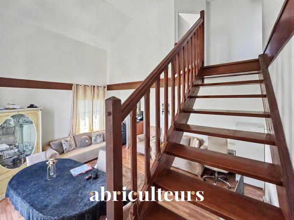 Appartement duplex 78 m² 4 pièces en vente à Villeneuve-la-Garenne Avenue du Ponant (92390)