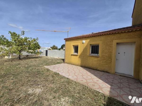 Local commercial avec terrain attenant 