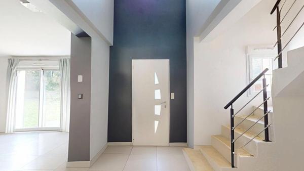 Maison 5 pièce(s) 160 m2