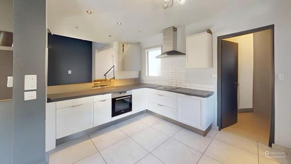 Maison 5 pièce(s) 160 m2