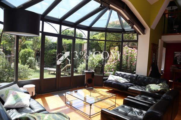 Maison
                                                                                                                                                                                                                                                                                                                        8 pièce(s)                                                                                                                                                                                                          4 chambre(s)                                                                                                                                                                                                          190.56  m²
