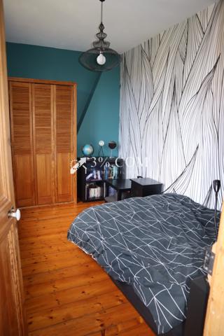 Maison
                                                                                                                                                                                                                                                                                                                        8 pièce(s)                                                                                                                                                                                                          4 chambre(s)                                                                                                                                                                                                          190.56  m²