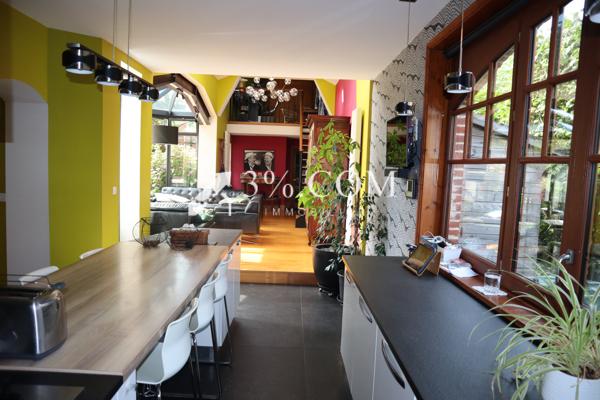 Maison
                                                                                                                                                                                                                                                                                                                        8 pièce(s)                                                                                                                                                                                                          4 chambre(s)                                                                                                                                                                                                          190.56  m²