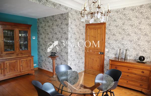 Maison
                                                                                                                                                                                                                                                                                                                        8 pièce(s)                                                                                                                                                                                                          4 chambre(s)                                                                                                                                                                                                          190.56  m²