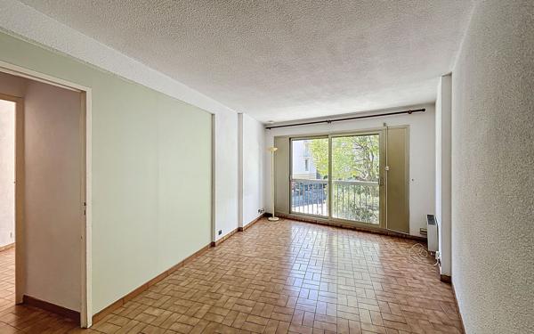 Appartement à vendre    2 pièces •  Saint-Raphaël