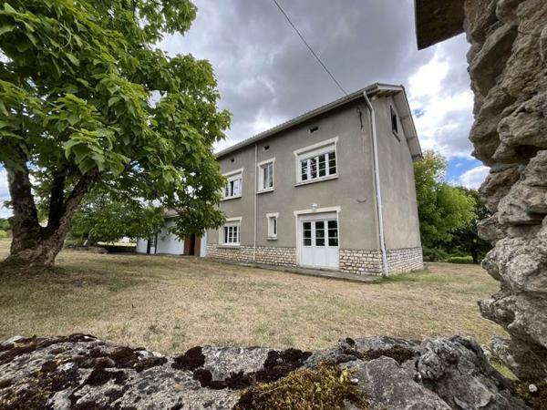 Maison à vendre |  Valeuil |  8 pièces | 240 m²