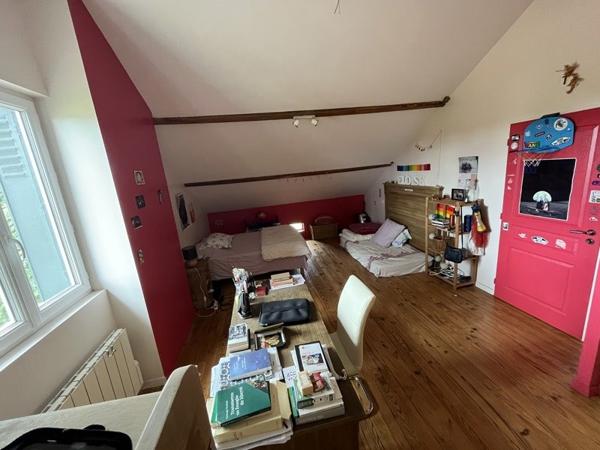 Maison à vendre |  Valeuil |  8 pièces | 240 m²