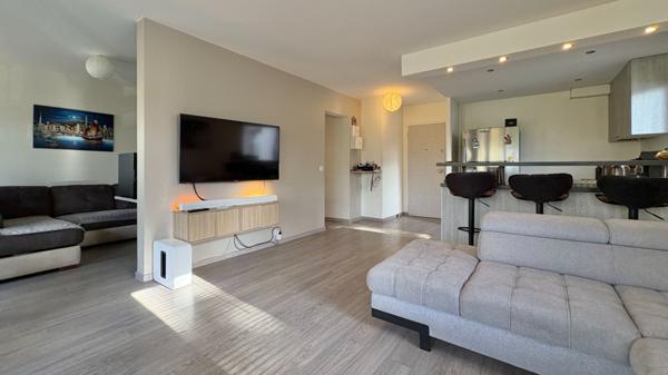 Appartement Le Coudray Montceaux 3 pièce(s) 68 m2