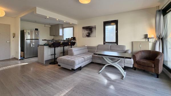 Appartement Le Coudray Montceaux 3 pièce(s) 68 m2