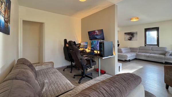 Appartement Le Coudray Montceaux 3 pièce(s) 68 m2