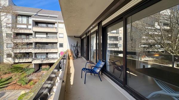 Appartement Le Coudray Montceaux 3 pièce(s) 68 m2