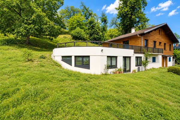 BARBERAZ – PROPRIÉTÉ DE CHARME RÉNOVÉE AVEC APPARTEMENT INDÉPENDANT
