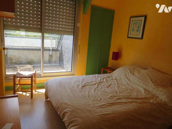 VIRE NORMANDIE, UNE MAISON CONTEMPORAINE spacieuse et lumineuse