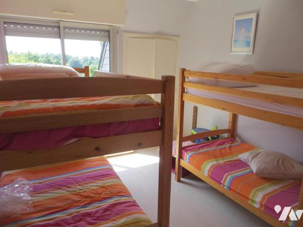 VIRE NORMANDIE, UNE MAISON CONTEMPORAINE spacieuse et lumineuse