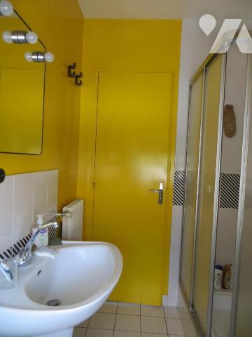 VIRE NORMANDIE, UNE MAISON CONTEMPORAINE spacieuse et lumineuse