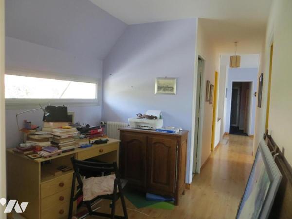 VIRE NORMANDIE, UNE MAISON CONTEMPORAINE spacieuse et lumineuse