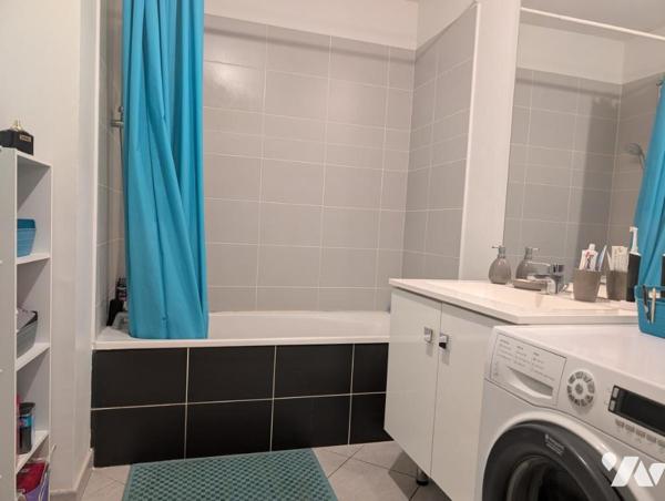 T3 avec balcon et garage "Quartier Carré de Soie"