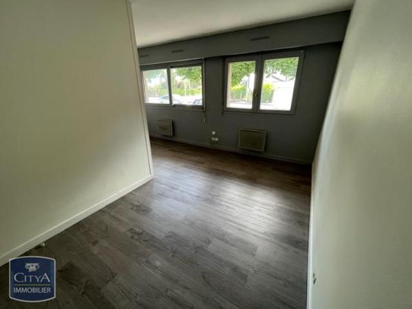 Appartement à louer 1 pièce 37.4m²