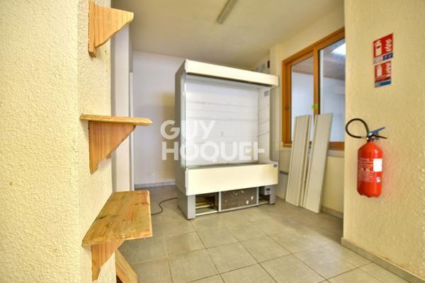 À vendre - locaux de 99 m² à Amélie-les-Bains-Palalda