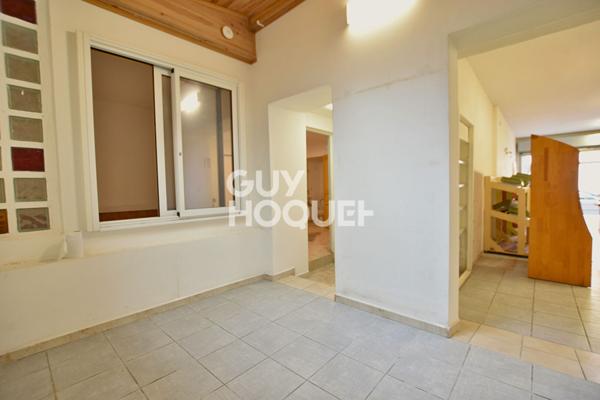 À vendre - locaux de 99 m² à Amélie-les-Bains-Palalda