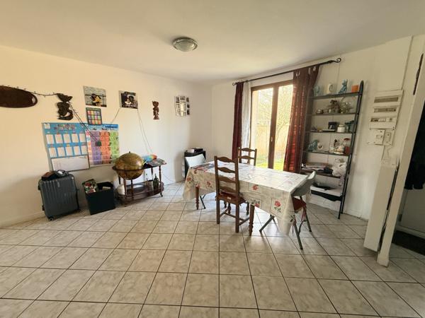 Coulommiers (77120) Pavillon traditionnel avec jardin et garage