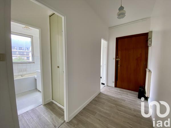 Apartment for sale 2 rooms 54 m² Lannion