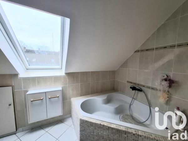 Maison à vendre 6 pièces 105 m² Cesson