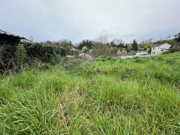 Terrain à vendre |  Angoulême |  920 m²