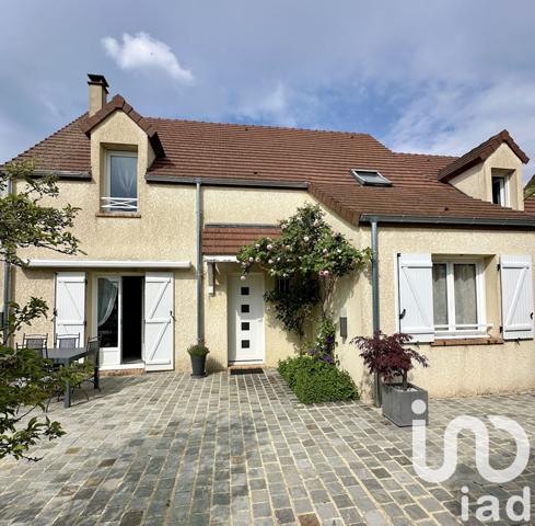 Maison à vendre 7 pièces 142 m² Le Perray-en-Yvelines
