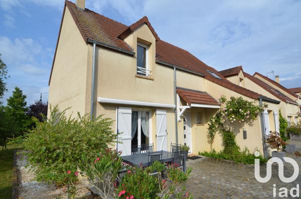 Maison à vendre 7 pièces 142 m² Le Perray-en-Yvelines