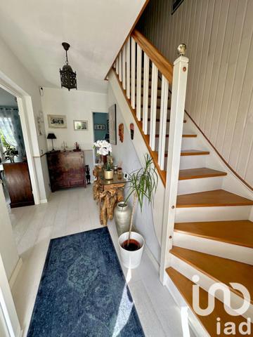 Maison à vendre 7 pièces 142 m² Le Perray-en-Yvelines