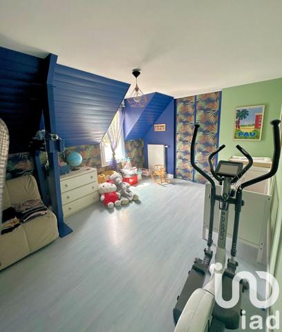 Maison à vendre 7 pièces 142 m² Le Perray-en-Yvelines