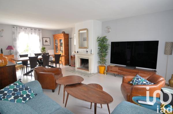 Maison à vendre 7 pièces 142 m² Le Perray-en-Yvelines