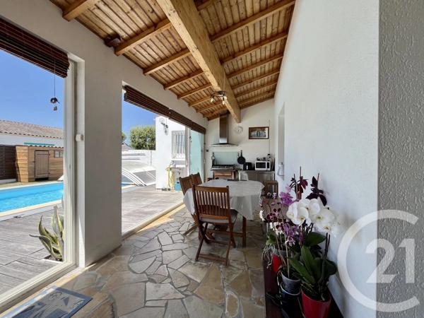 Maison à vendre  4 pièces - 119,08 m 2   ST PIERRE D OLERON  - 17