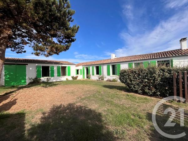 Maison à vendre  4 pièces - 119,08 m 2   ST PIERRE D OLERON  - 17