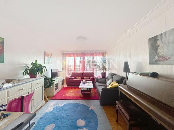 Appartement 3 pièces 2 chambres avec cave et place de parking - 69500 BRON