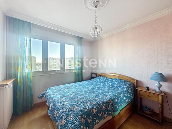 Appartement 3 pièces 2 chambres avec cave et place de parking - 69500 BRON