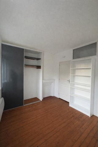 MAISON DE VILLE MEUBLEE