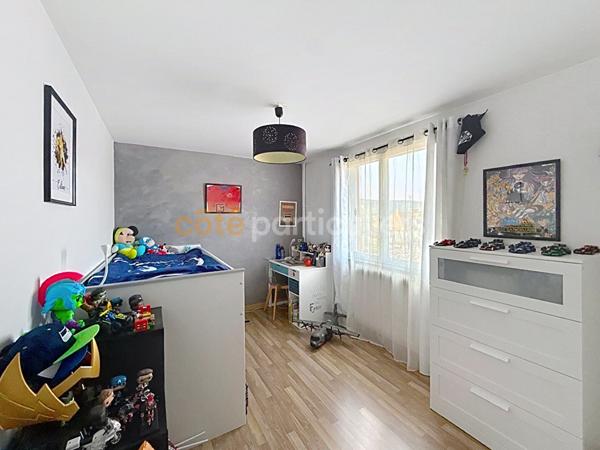 Vente Appartement95,11 m² - 5 Pièces - PETIT COURONNE (76650)