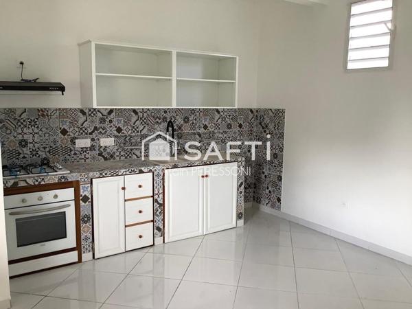 Ensemble immobilier de 7 logemenst loués Avenue HEDER