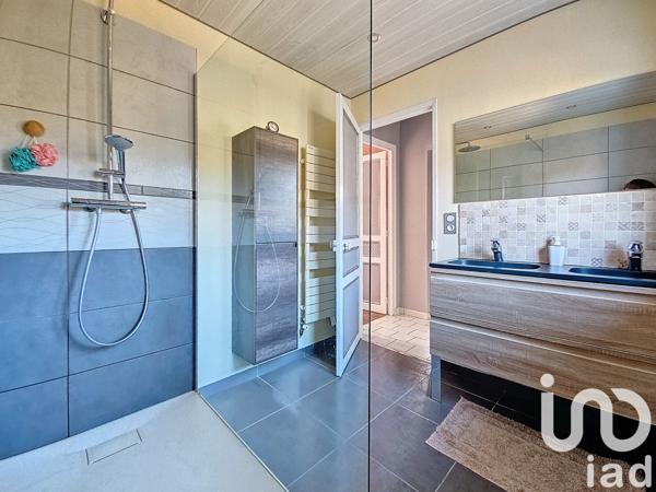 Maison à vendre 3 pièces 103 m² Saint-Fargeau-Ponthierry