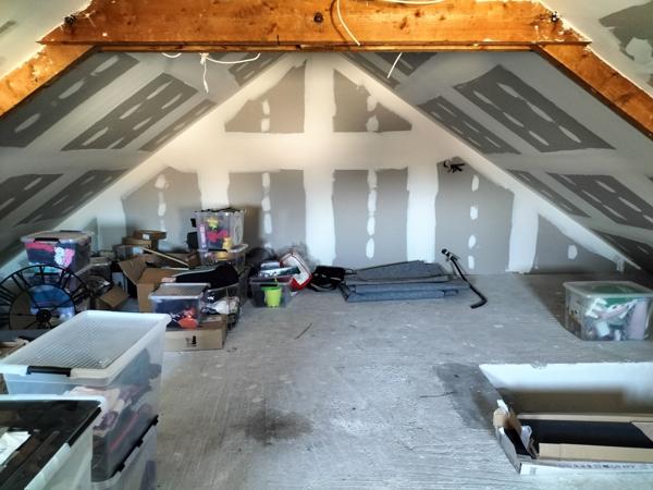 Maison
                                                                                                                                                                                                                                                                                                                        5 pièce(s)                                                                                                                                                                                                          3 chambre(s)                                                                                                                                                                                                          105  m²
