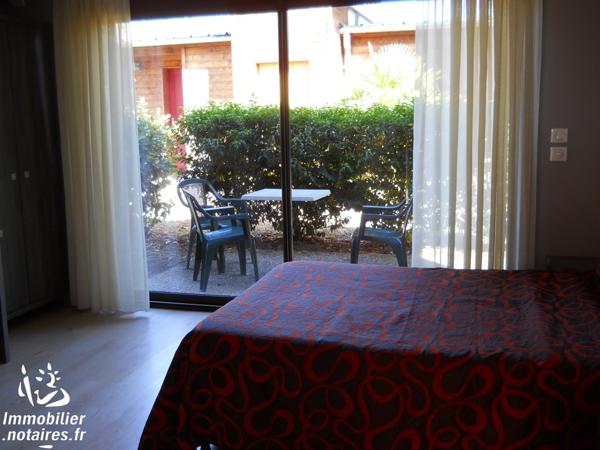 Murs et Fonds de Commerce   BAR HOTEL RESTAURANT proche sortie et entrée autoroute avec