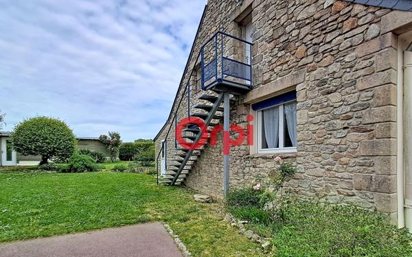 Maison à vendre    4 pièces •  Theix
