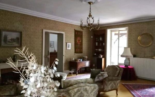 Maison à vendre    7 pièces • 360 m2 Sancergues