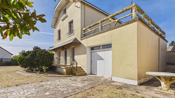 Déols : maison 4 chambres, jardin et terrasse