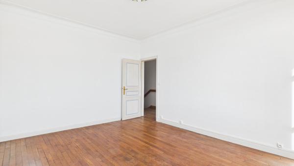Déols : maison 4 chambres, jardin et terrasse