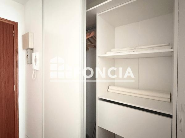 Location Studio meublé 20 m² - Cholet 49300